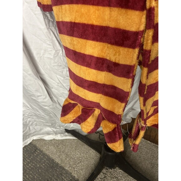 Harry Potter Gryffindor Striped Hooded Plush Fleece Robe Juniors XL (14) - Picture 7 of 10